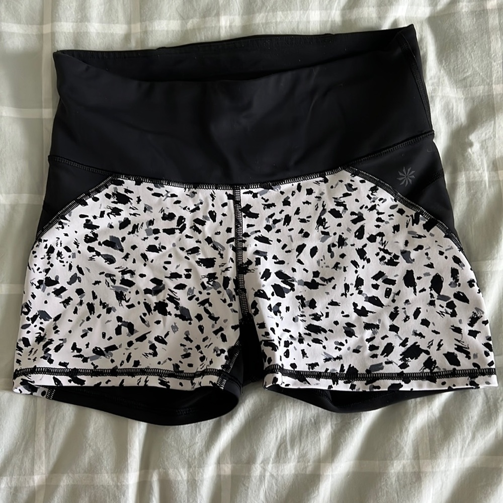Athleta size small bike shorts